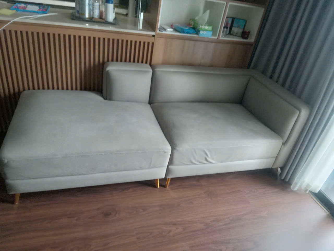 Bộ ghế sofa cũ tại Tây Hồ trước khi bọc lại 